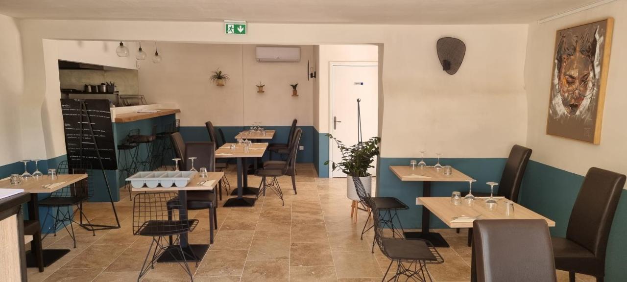 Le Petit Eden Bed and Breakfast Saint-Quentin-la-Poterie Eksteriør billede